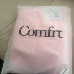 Cmfrt Hoody Petal Size Medium Brand New 