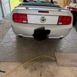 2005 Ford Mustang