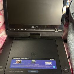 Sony, Dvd Player with 9 inch screen