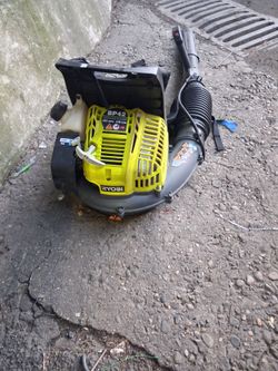 Ryobi BP42 Gas Backpack Leaf Blower