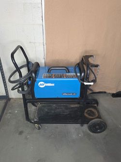 Miller  Welder Millermatic 211 MIG Welder w/Cart
