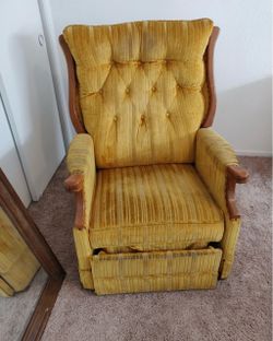 Vintage recliner