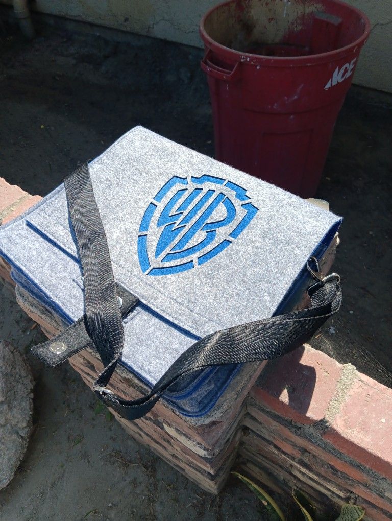 WB Bag Laptop  Bag Computer Bag $5 obo