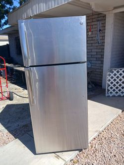 Refrigerator Silver Good working
