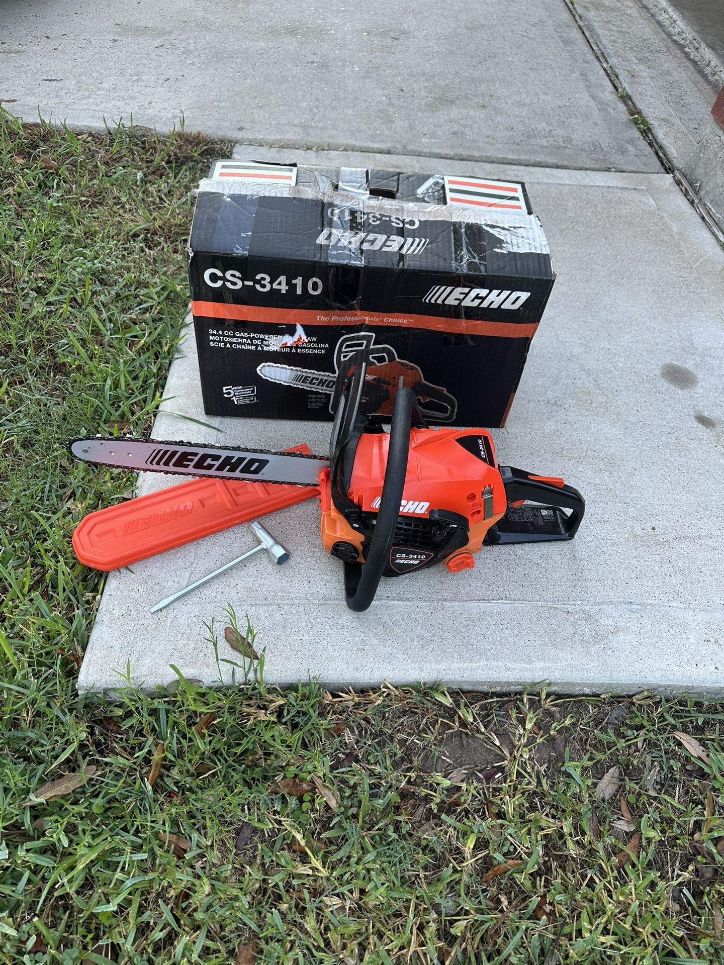 ECHO CS-3410 Chainsaw 14 In” New Ready To Work Nueva Lista Para Trabajar $170 Firm Price