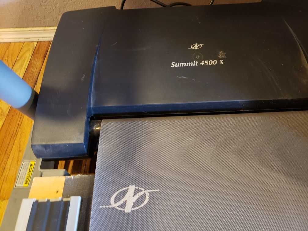 NordicTrack Summit 4500 X Treadmill *Incline/ Decline* for Sale in