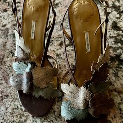 Max Studio Women shoes Leaf Motif fine Leather upper and sole  high-heeled size 9 1/2 Sandals