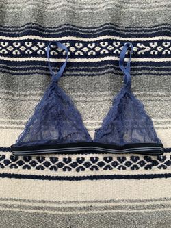 Womens Blue Laced Unpadded Bra Size L 