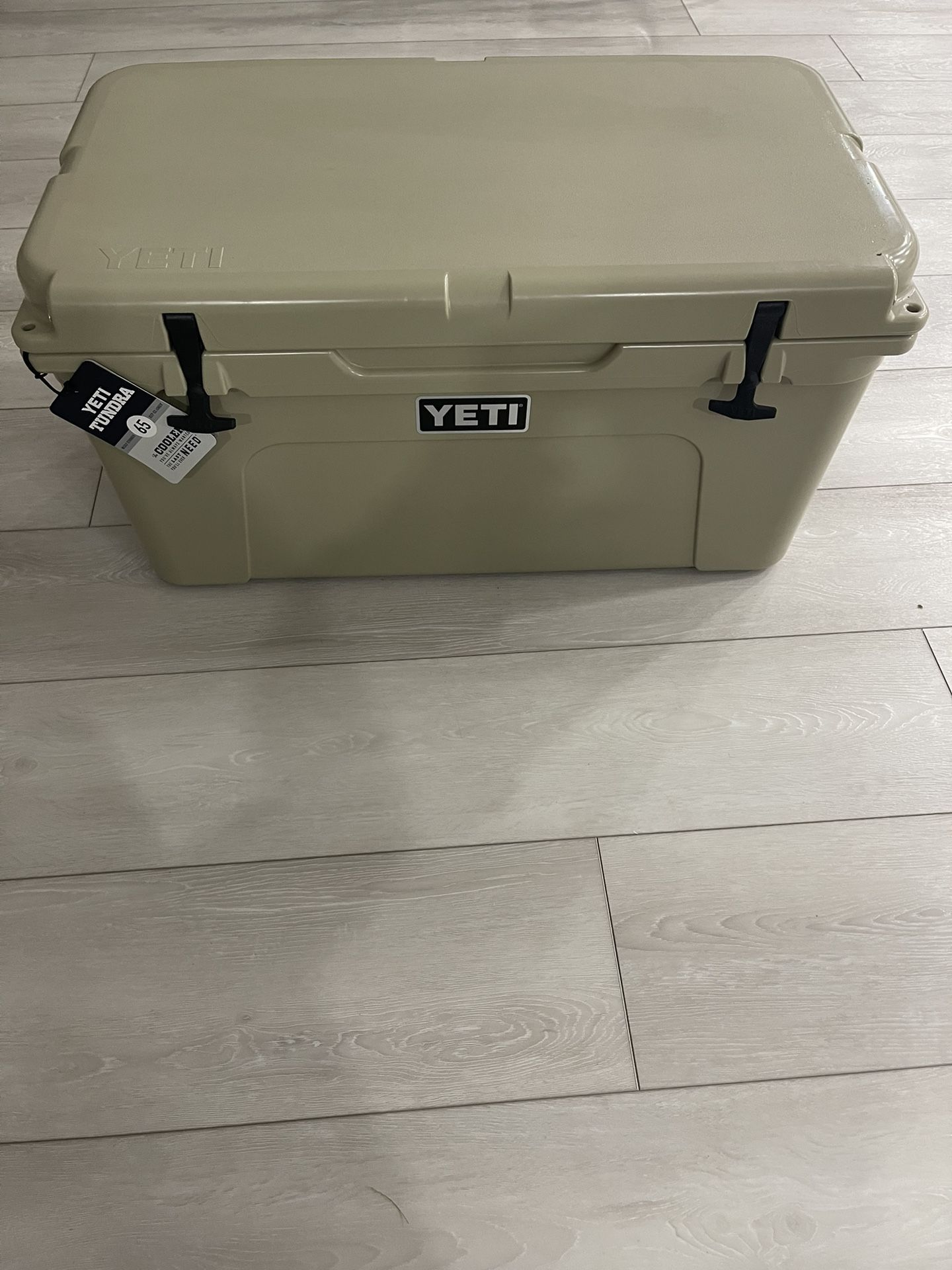 Large Yeti Cooler