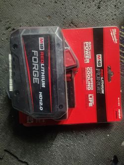 Milwaukee Red Lithium Forge Battery pack