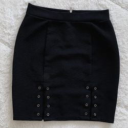 Women’s Black Skirt with Zipper ($5 or best offer (OBO))