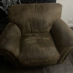 Chair With Ottoman 
