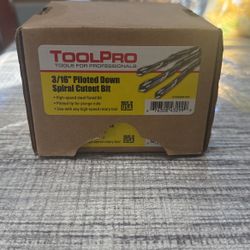 3/16 Piloted Down Spiral Cutout Bit