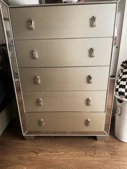 Mirrored 5-Drawer Tall Dresser Chest