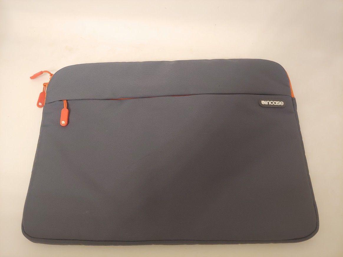 Laptop bag