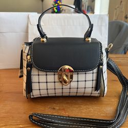 Small handbag