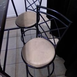 2 Swivel Barstools 