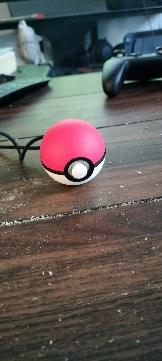 Pokeball Plus