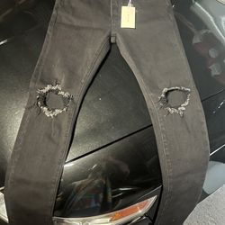 Mens MNML(brand) skinny jeans (size 34)