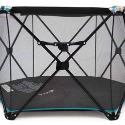 Pamo babe 6-Panel Portable Play Yard Indoor and Outdoor