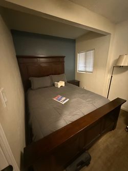 3-Piece Queen Bedroom Set