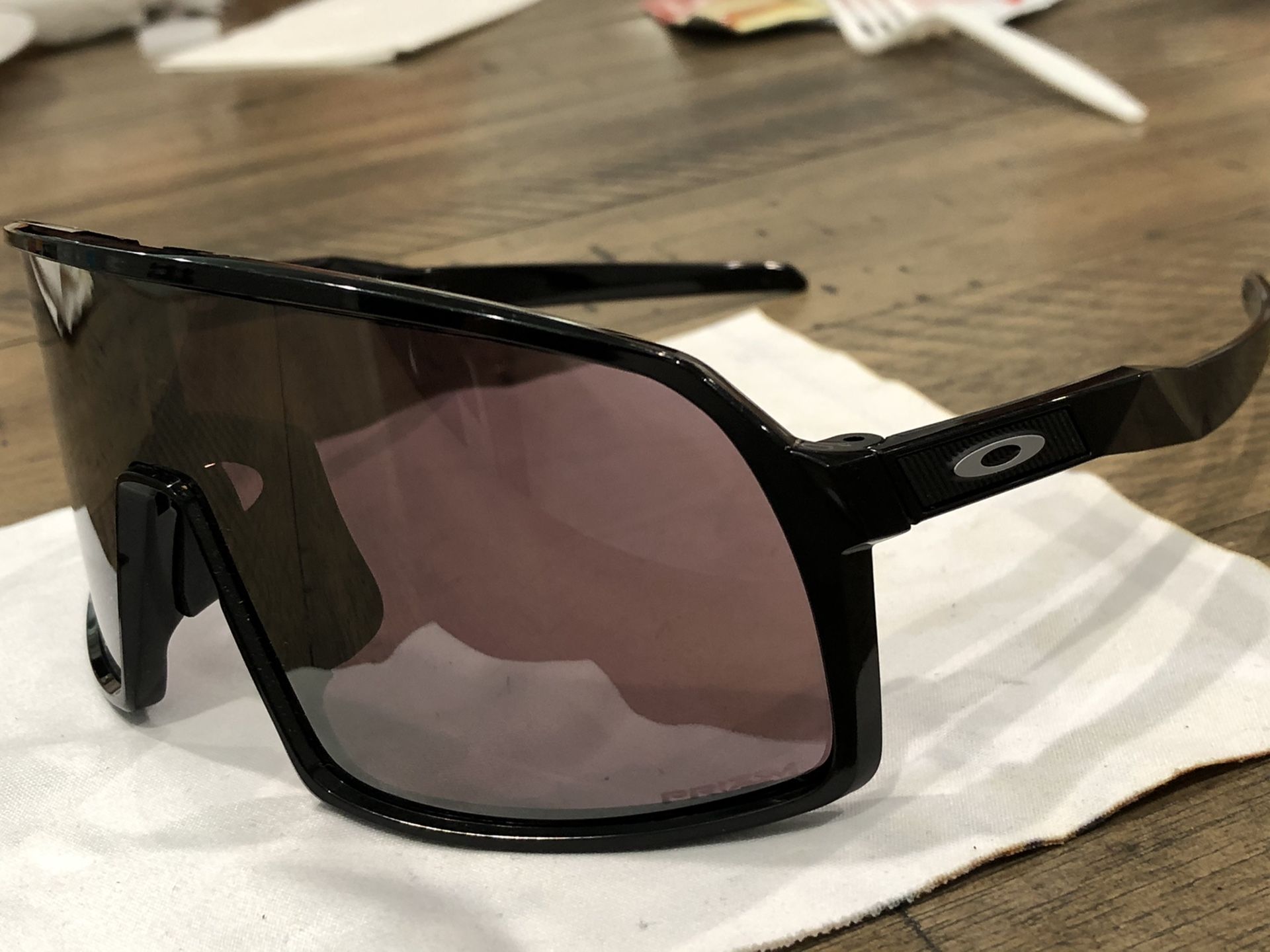 Oakley sunglasses Sutro with Prizm lens