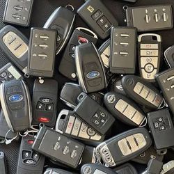 Car key Porsche key Toyota key fob Nissan key fob Bmw key fob Mercedes benz key fob Range rover key fob Chevrolet key fob Dodge key fob Honda key fob