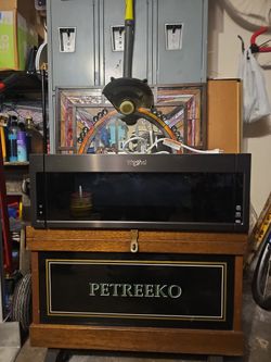 Whirlpool  Microwave 