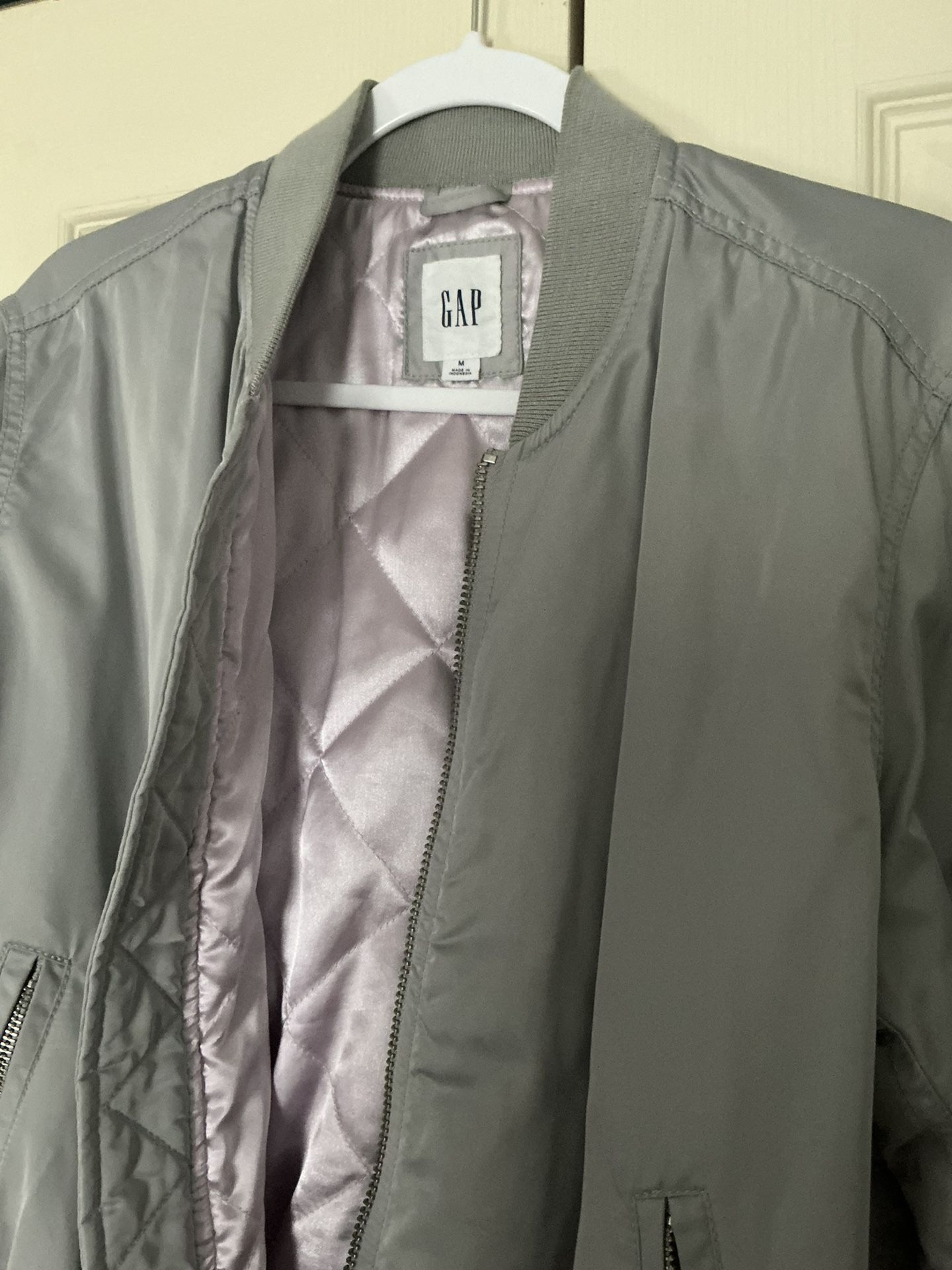 Genuine GAP Bomber jacket, rarely worn.
