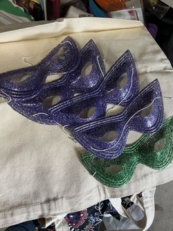 Mardi Gras Decorations 