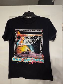 San Antonio Spurs Retro Graphic T-Shirt