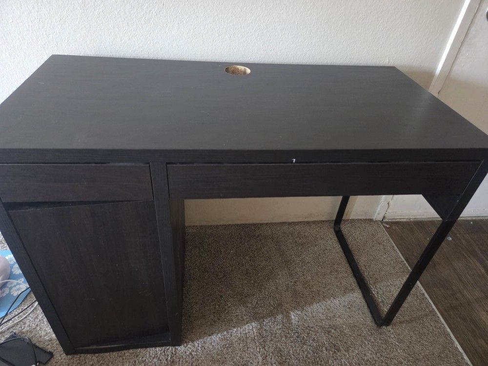 Computer Table