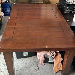 Table & Chairs Set 