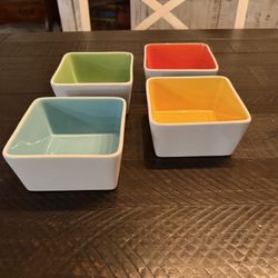 Set Of 4 Serving Bowls