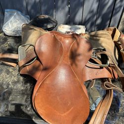 Saddle 