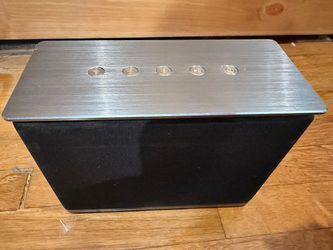 QFX E-250 Wireless Wi-Fi / Bluetooth Speaker – Mint Condition