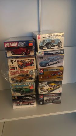 Car model kits make offer or ask for more pics