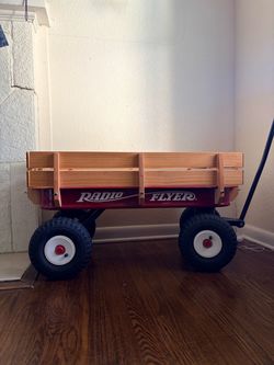 Radio Flyer Wagon with Wood Side Rails