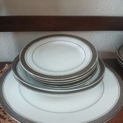 Noritake Fine Porcelain 