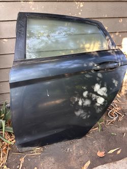 2011-2019 FORD FIESTA REAR DOOR