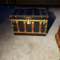 Vintage Trunk
