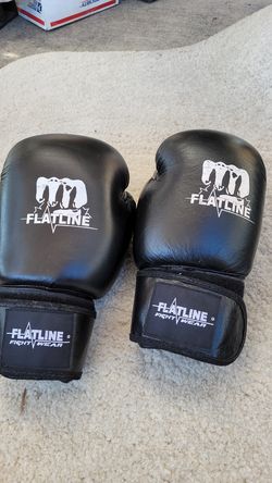 Flatline Fight Wear Gloves