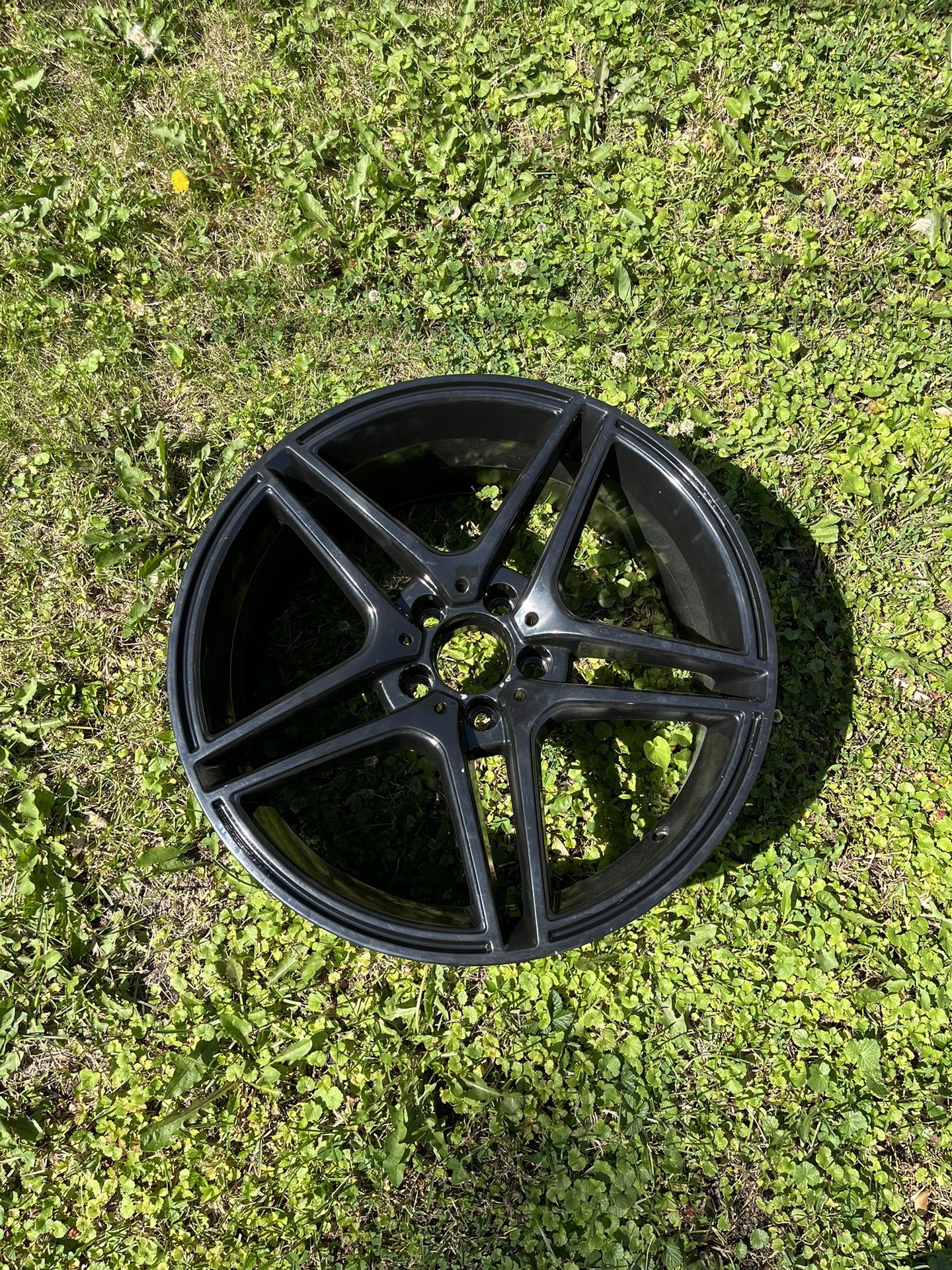 19 x 8.5 5x112 MERCEDES RIM