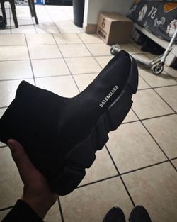 G5 balenciaga size 6