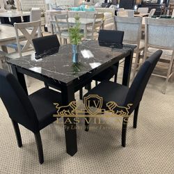 Brand New Dining Set Table And Chairs 