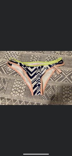 VS bikini bottoms