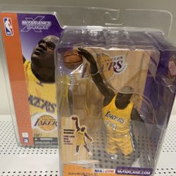 2002 McFarlane Shaquille  O’Neal # 34 Los Angeles Lakers
