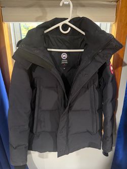 Canada Goose Down Puffer Jacket