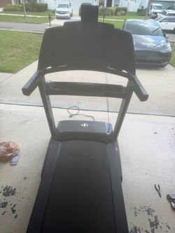 NordicTrack 1750 commercial treadmill