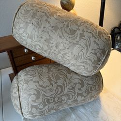 Decorative Cushions 